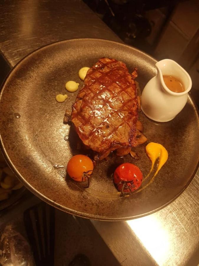 The Bowers Bar & Restaurant Hotel Ballinrobe Ngoại thất bức ảnh